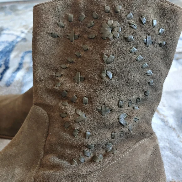 Jack Rogers Olive Suede Embellished Mid Calf Booties 9.5 - Picture 15 of 15